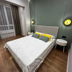  Апартаменты Luxury Two-room With Breathtaking Mountain And Mega Mall Views
